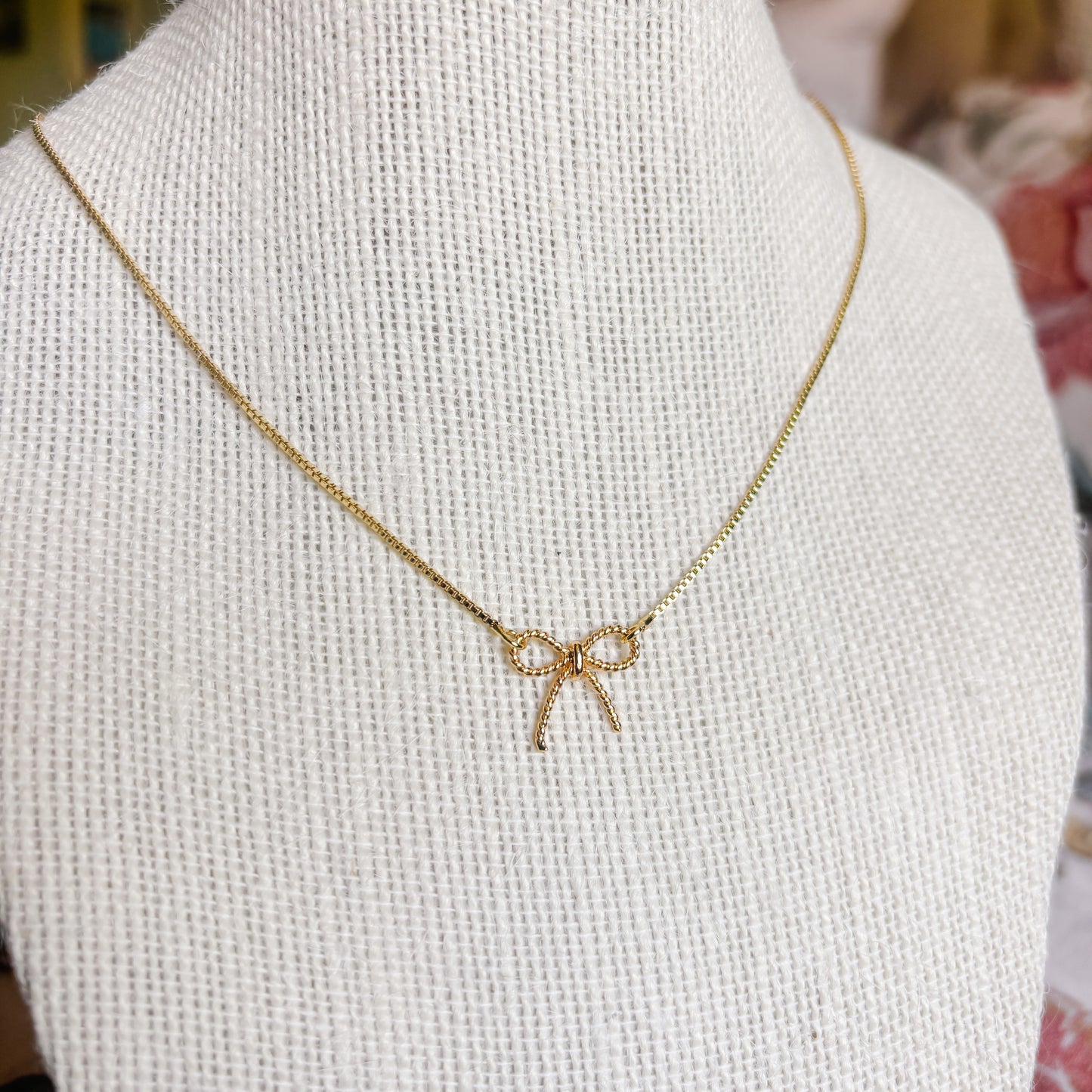 Mini Bow Necklace