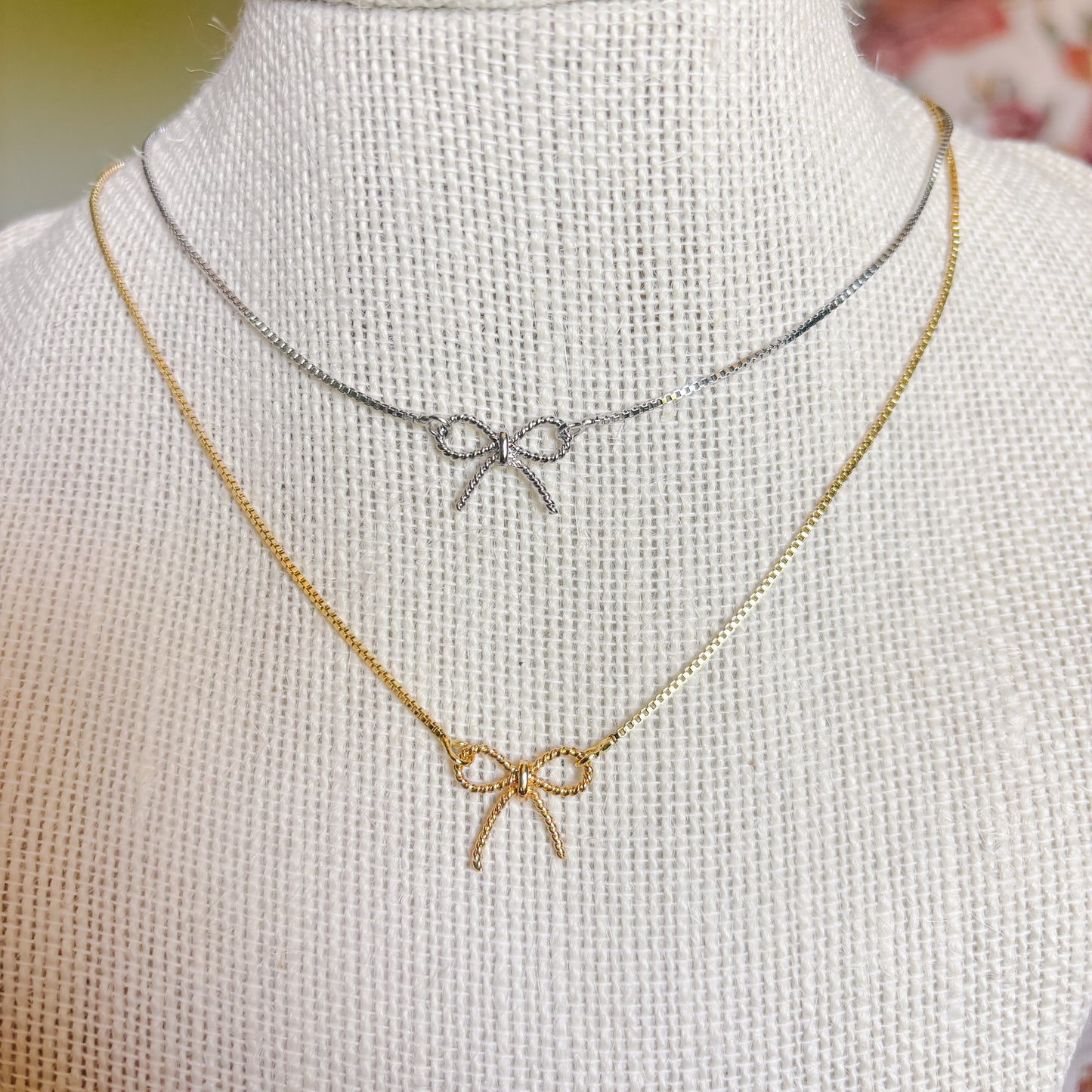 Mini Bow Necklace